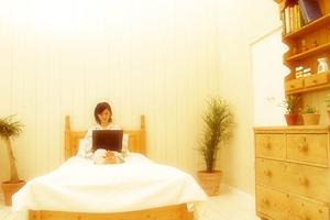 一枚板からこだわりのテーブルを